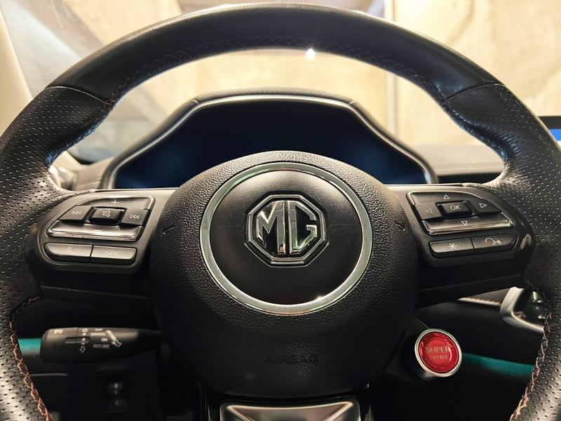 MG ZS FULL TROPHY 2.0 AWD 2021 - Imagen 12 de 20