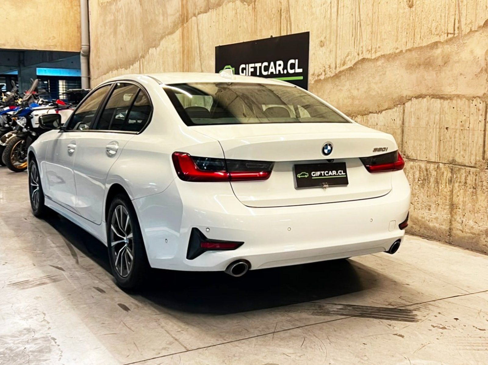 BMW 320 EXECUTIVE 2.0 2021 - Imagen 6 de 20