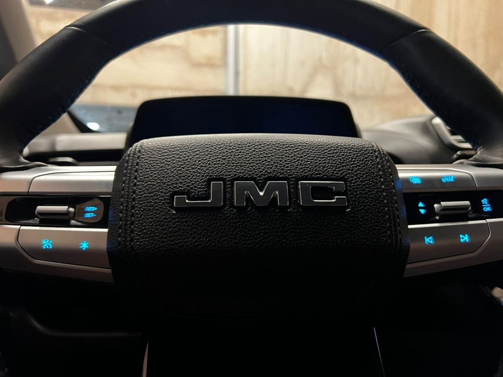 JMC GRAND AVENUE 2.3 MT 4X2 2025 - Imagen 13 de 20