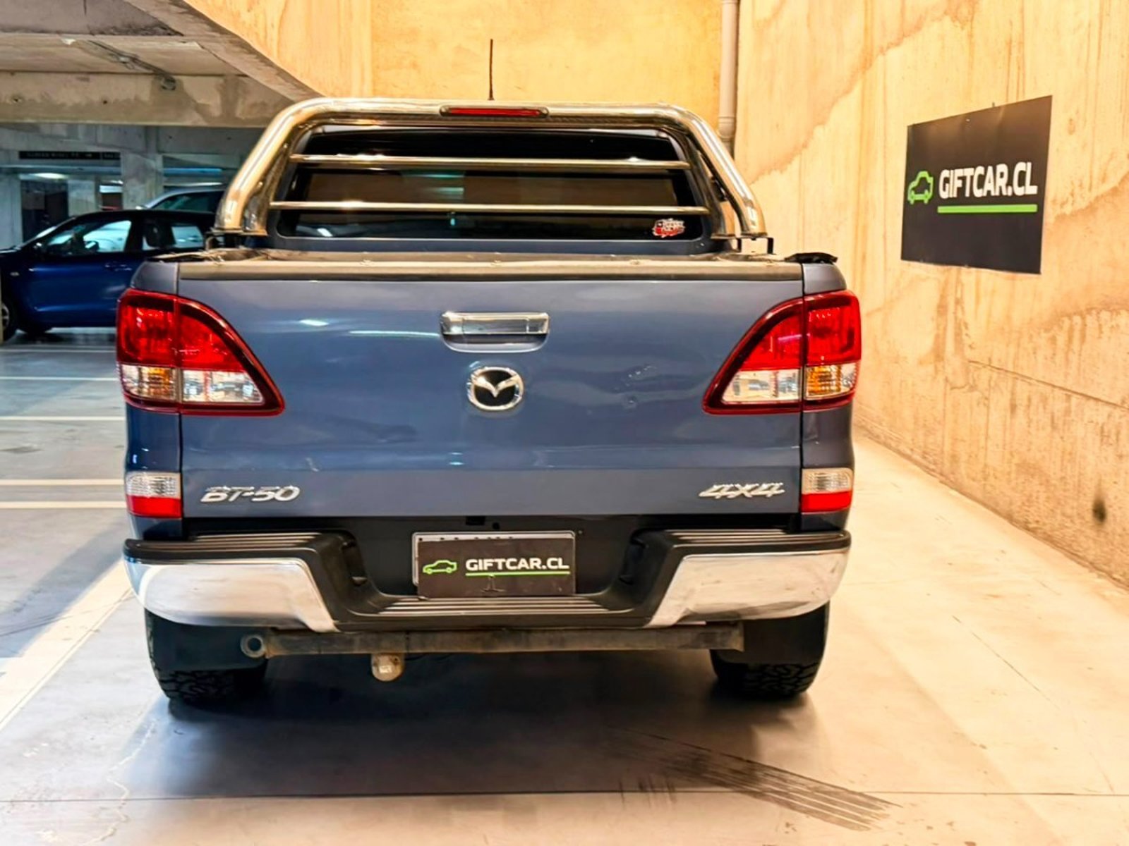 Mazda BT-50 SDX 4X4 MT 2.2 2020 - Foto 4 de 18
