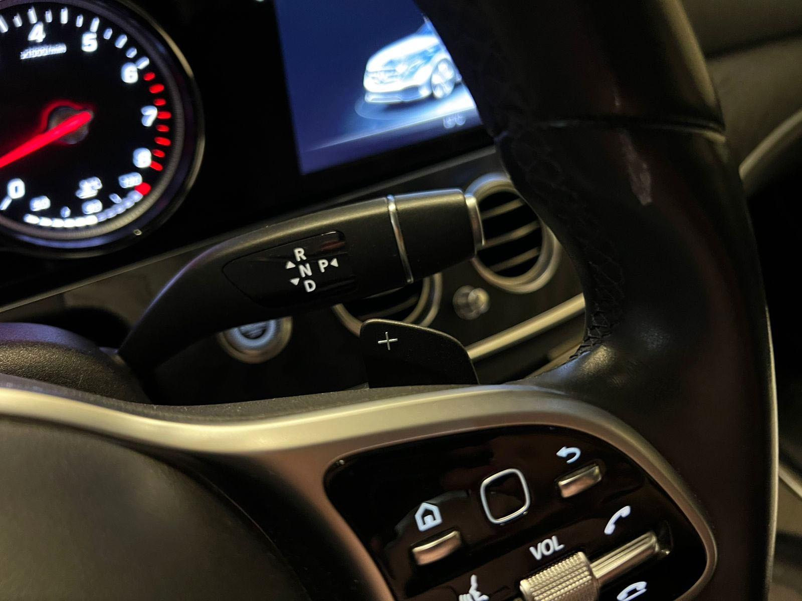 MERCEDES-BENZ E200 2.0 2019 - Imagen 12 de 20