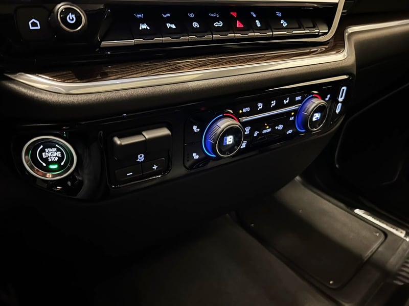Chevrolet SILVERADO LT TRAIL BOSS 5.3 2026 - Imagen 17 de 20