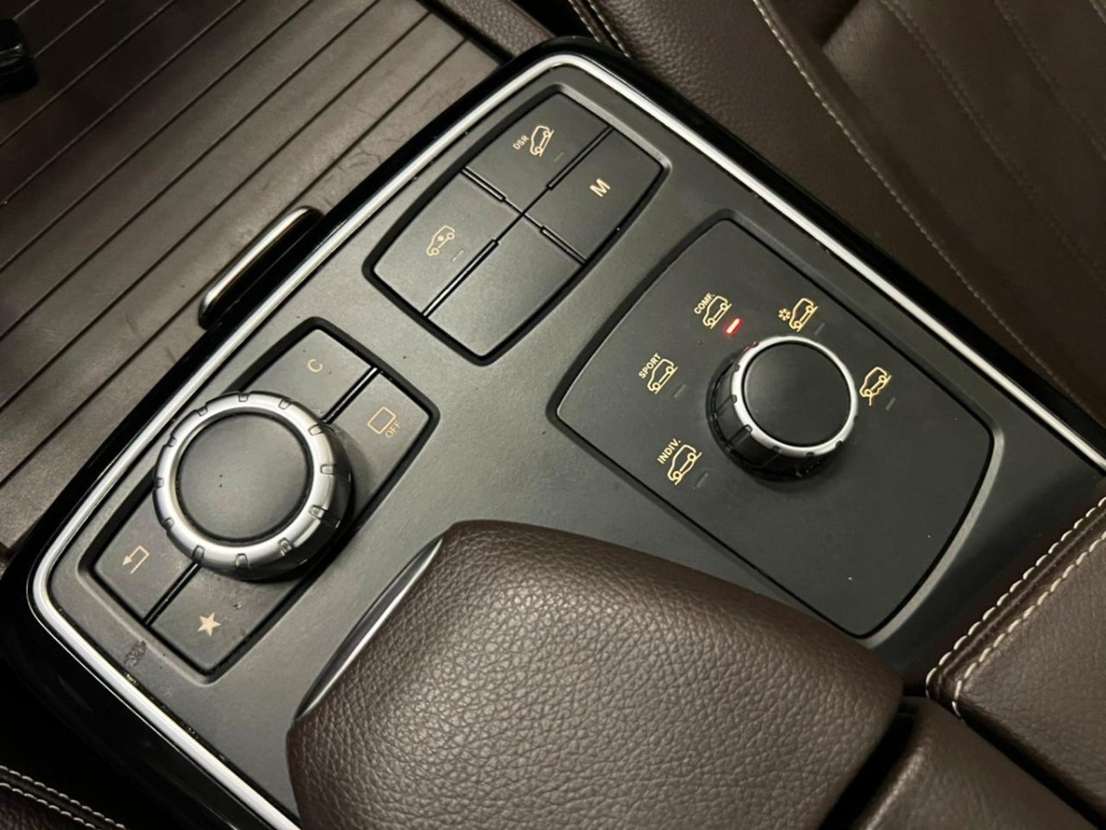Mercedes-Benz GLE 400 SPORT 3.0 2019 - Imagen 18 de 19