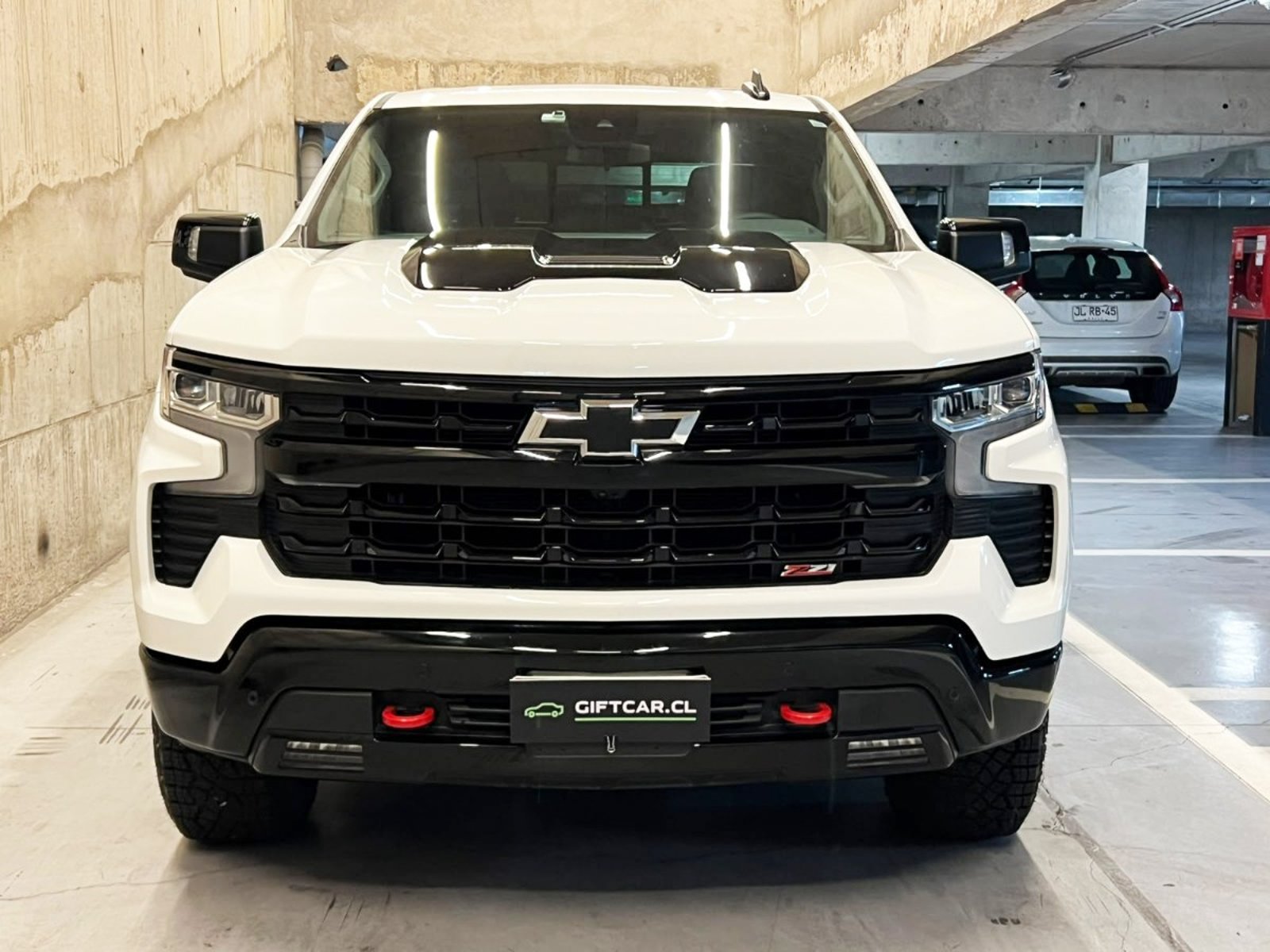 Chevrolet SILVERADO LT TRAIL BOSS 5.3 2026 - Foto 2 de 20