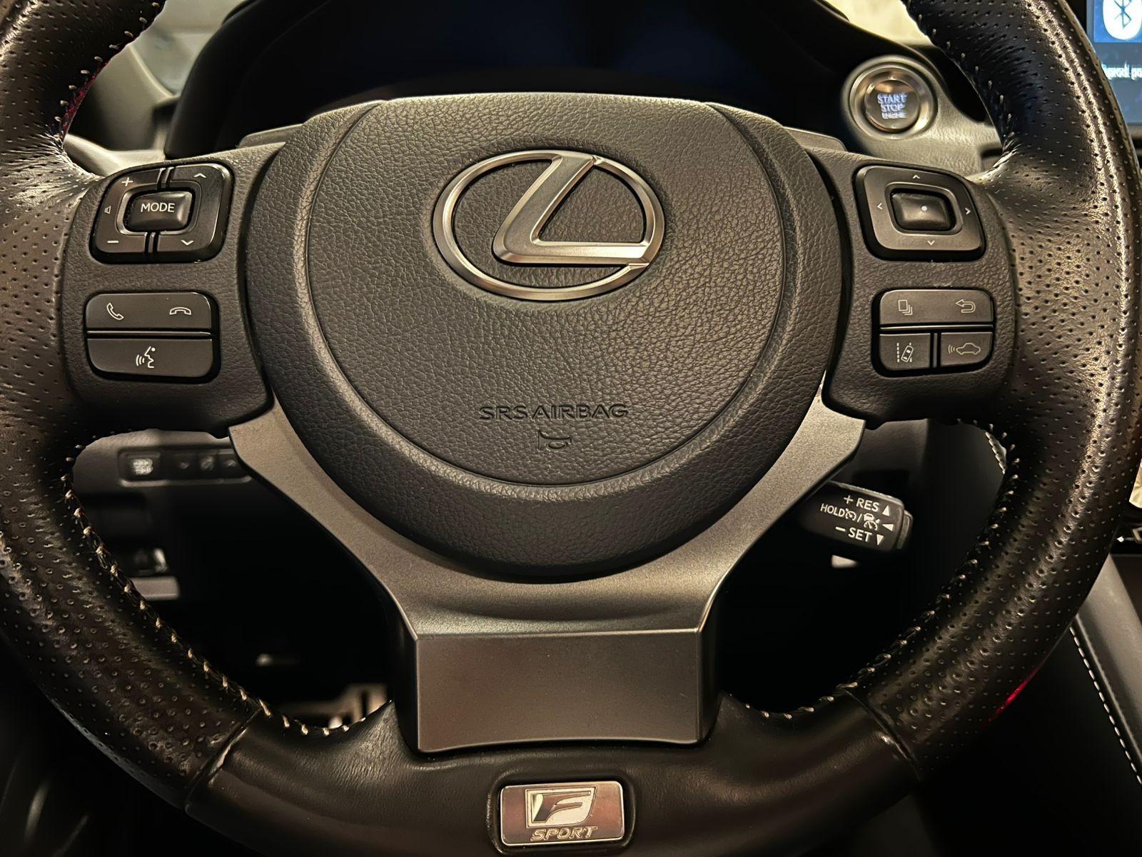 LEXUS IS 300 F SPORT 2022 - Imagen 11 de 19