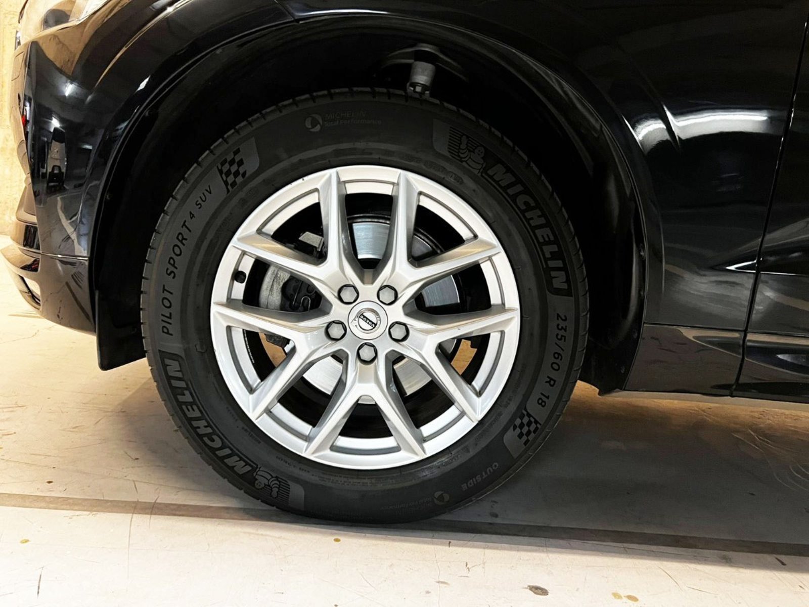 VOLVO XC60 T5 AWD 2.0 AT 2022 - Imagen 8 de 20