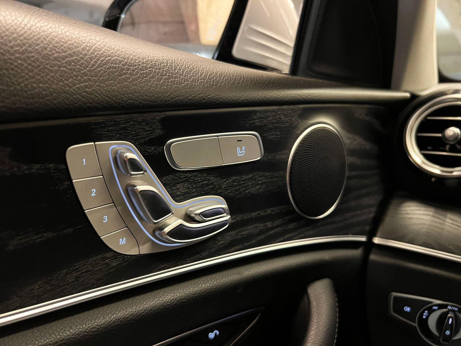 MERCEDES-BENZ E200 2.0 2019 - Imagen 18 de 20