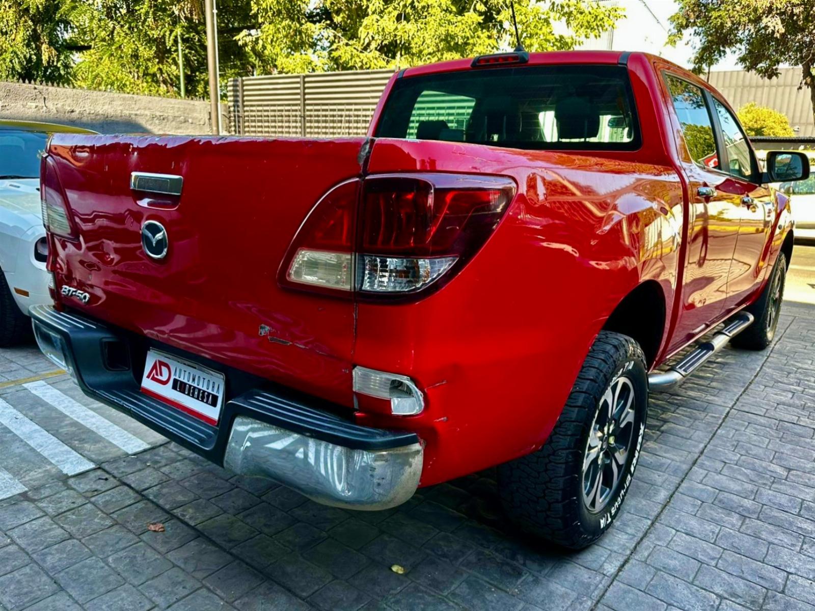 MAZDA BT-50 SDX 2019 - Imagen 4 de 15