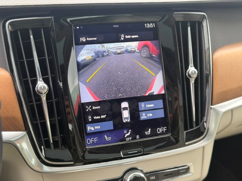 Volvo S90 INSCRIPTION T6 AWD 2018 - Imagen 13 de 20