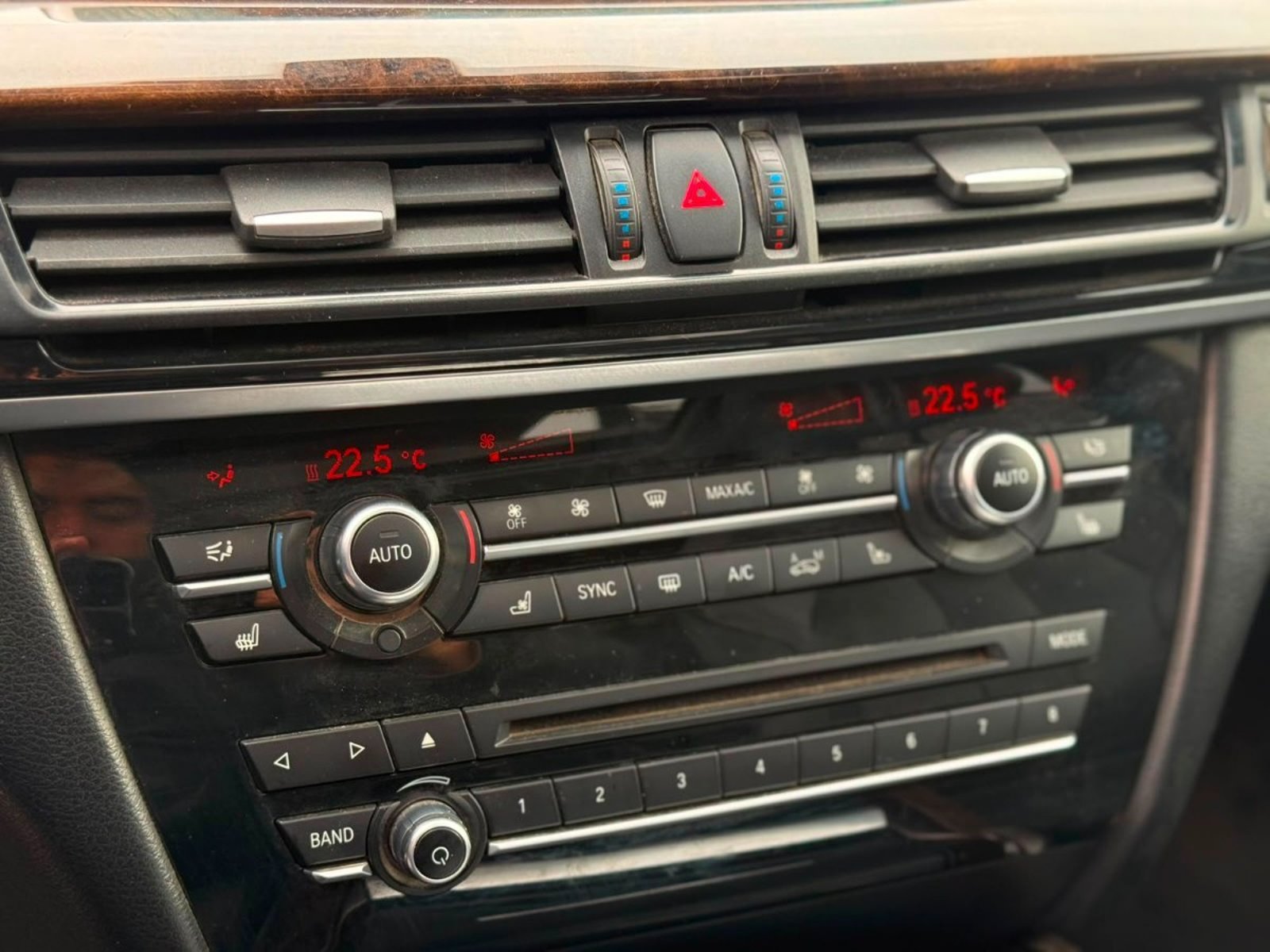 BMW X5 50I XDRIVE 4.4 2016 - Imagen 13 de 18