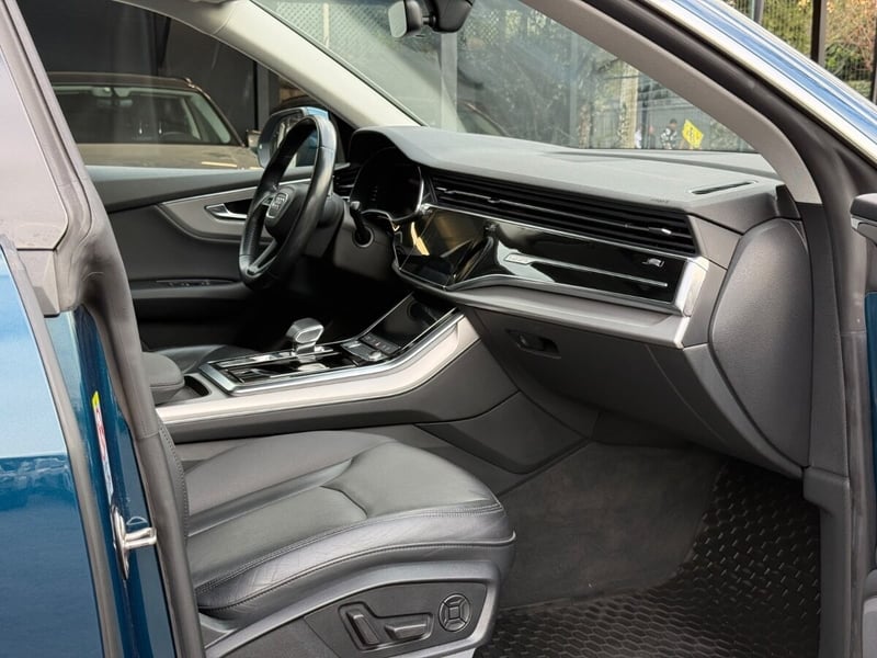 Audi Q8 55 TFSI 3.0 QUATTRO 2021 - Imagen 8 de 17