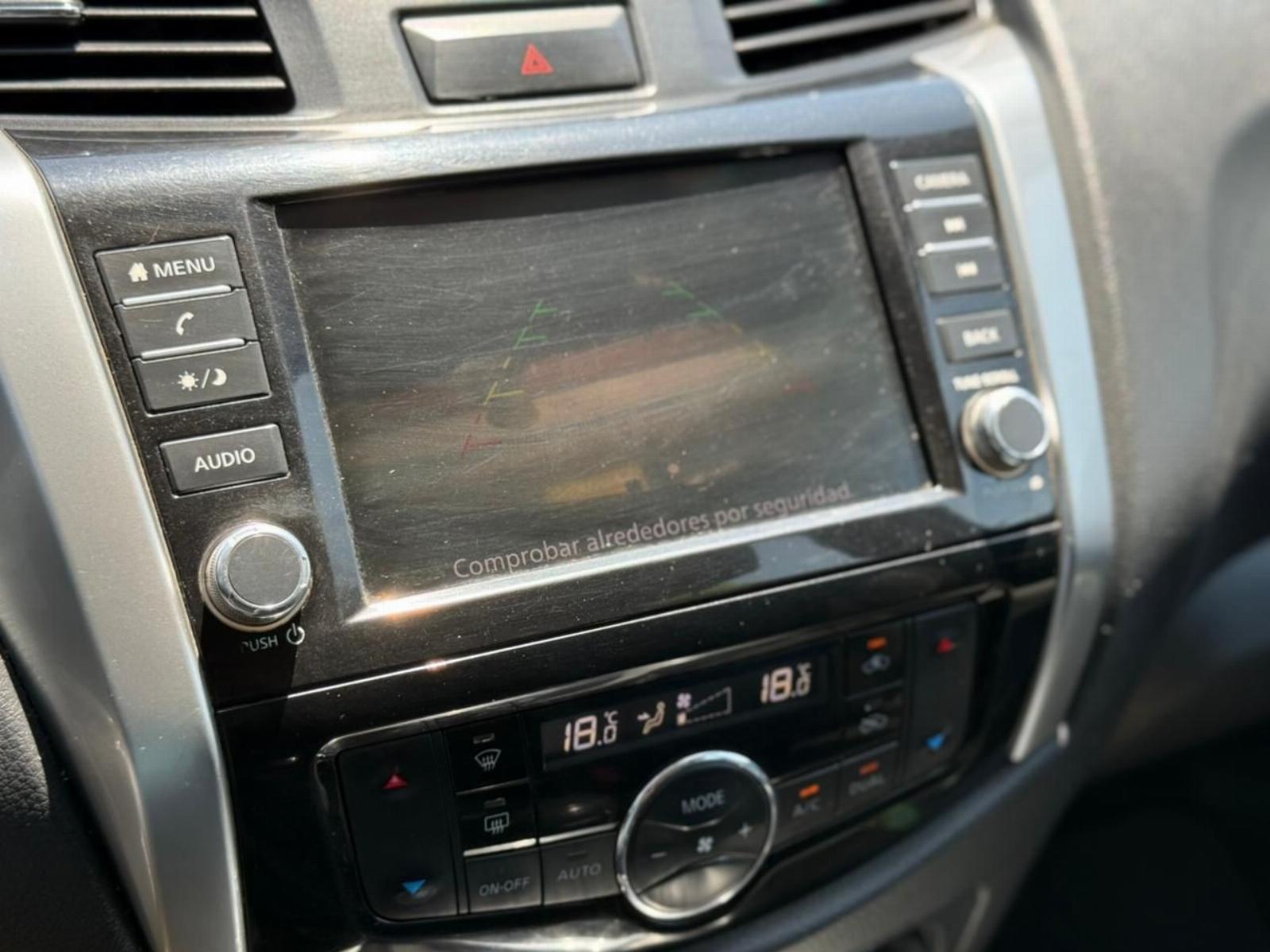 NISSAN NAVARA XE 2.3 AT 4WD 2022 - Imagen 14 de 18