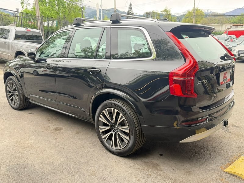 Volvo XC90 MOMENTUM II B6 AWD 2022 - Imagen 6 de 20