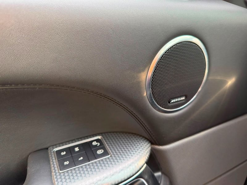 Land Rover ROVER SPORT HSE SDV8 2019 - Imagen 16 de 19