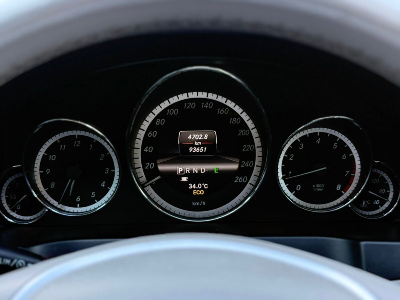 MERCEDES-BENZ E200 COUPE 2.0 2014 - Imagen 10 de 16