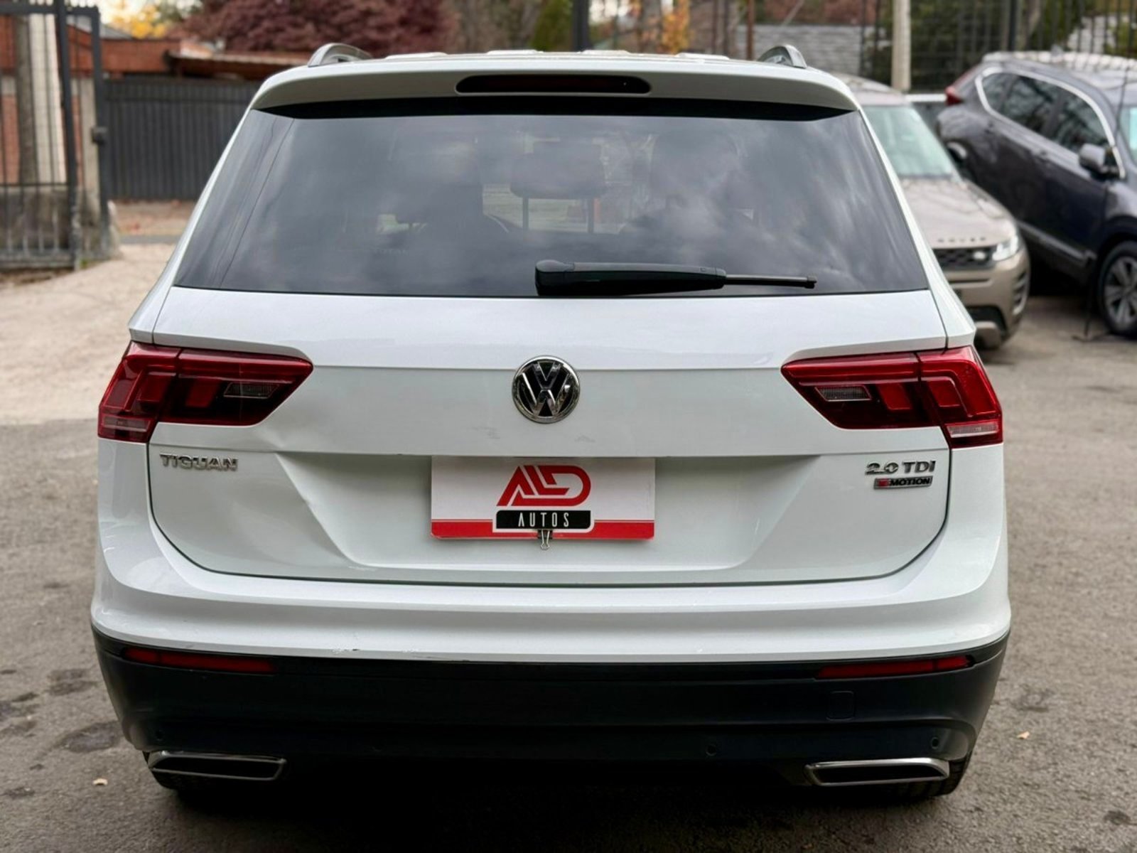 VOLKSWAGEN TIGUAN 2.0 TDI 4MOTION 2019 - Imagen 5 de 18