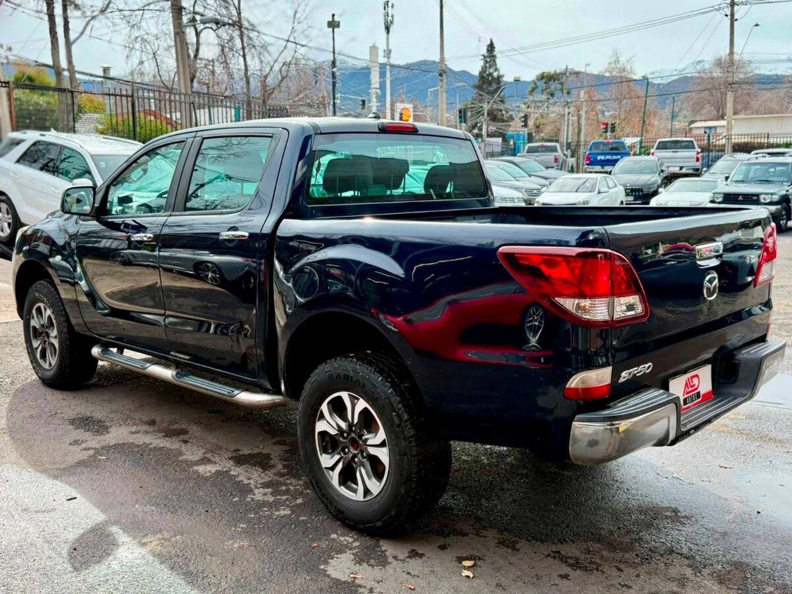 Mazda BT-50 2.2 DIESEL 4X2 MT 2019 - Imagen 6 de 17