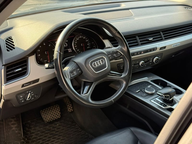Audi Q7 2.0 TFSI QUATTRO 3 FILAS 2018 - Imagen 8 de 20