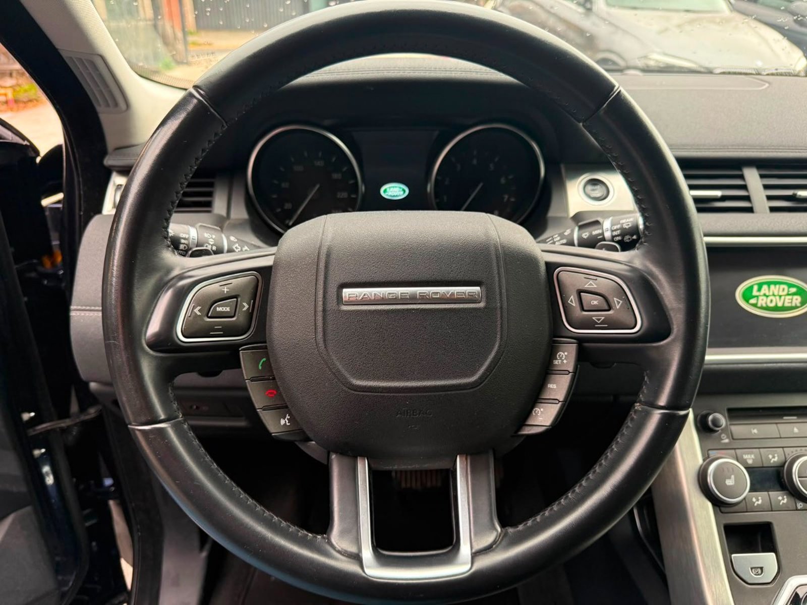 Land Rover ROVER EVOQUE DYNAMIC 2.0 2018 - Imagen 10 de 20