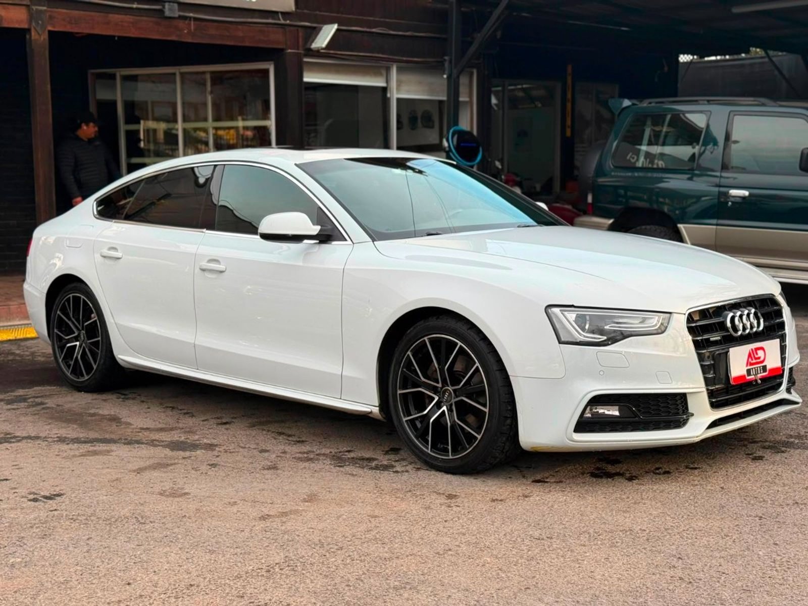 Audi A5 SPORTBACK 2.0 TURBO QUATTRO 2016 - Foto 2 de 16
