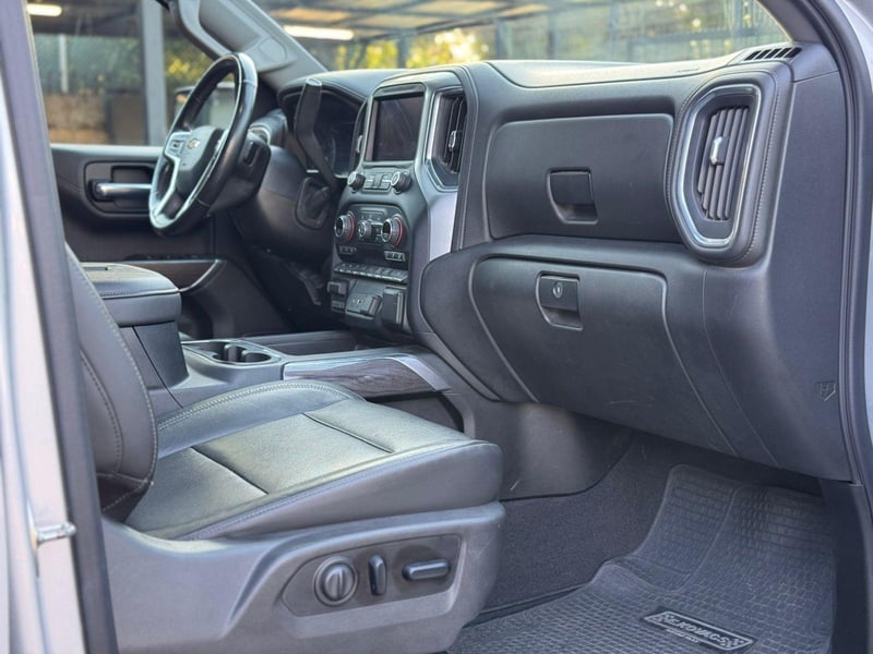 Chevrolet SILVERADO LTZ 5.3 MANTENCIONES 2020 - Imagen 16 de 20