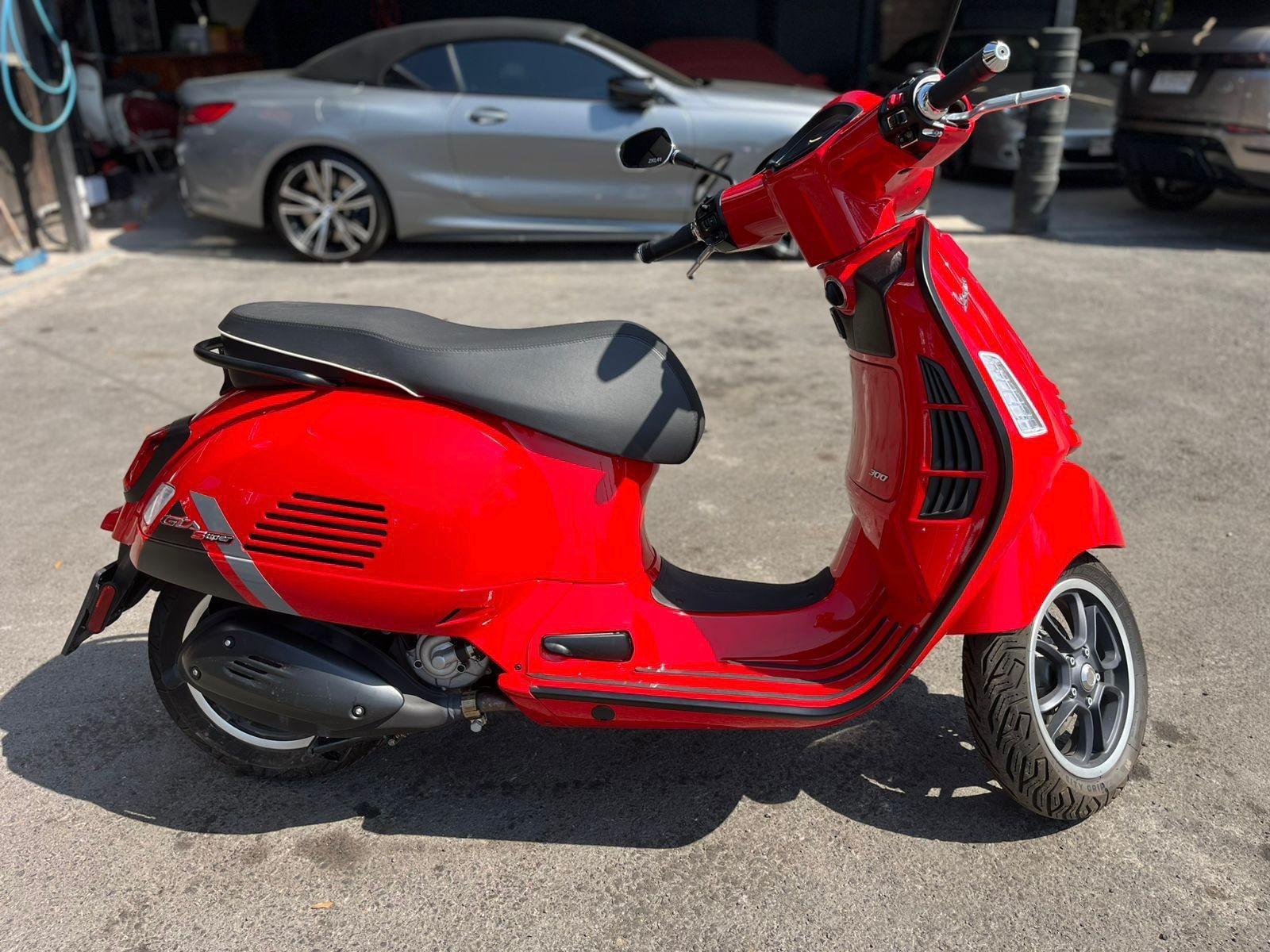 VESPA GTS 300 SUPER 2025 - Imagen 4 de 10