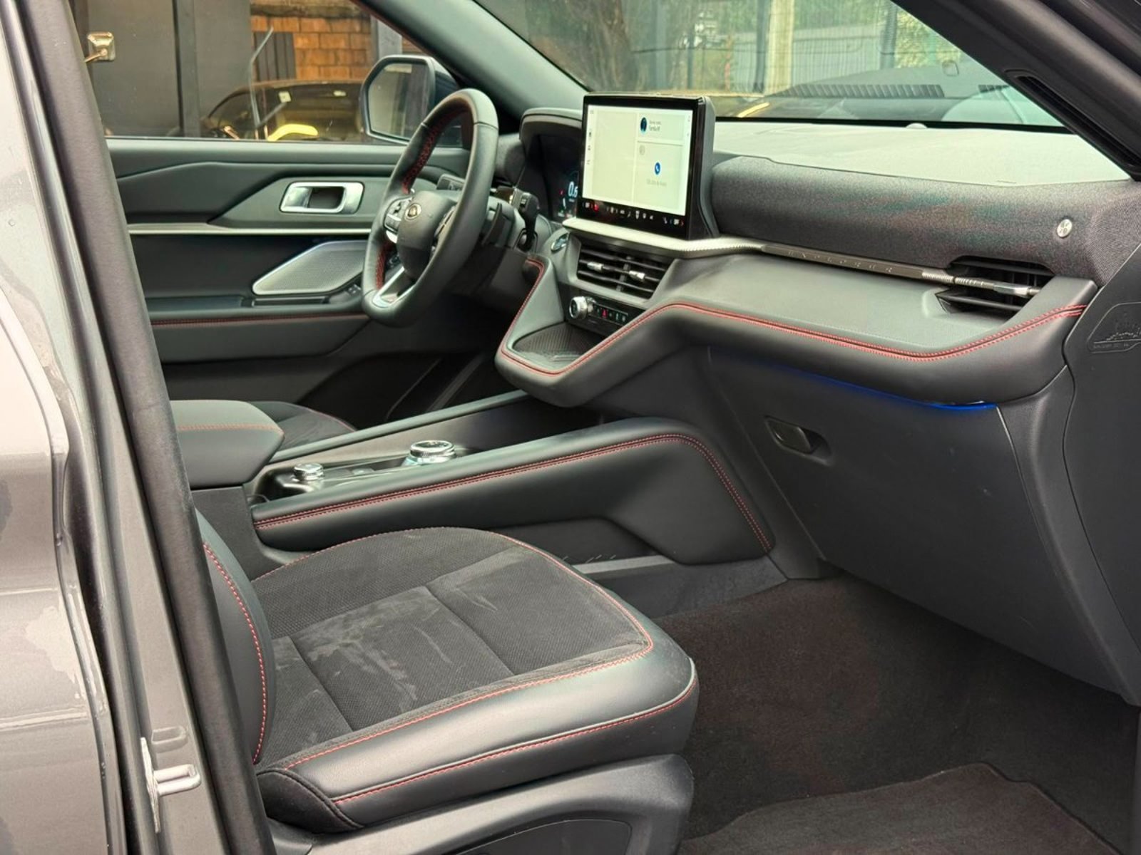 Ford EXPLORER ST 3.0 BITURBO AWD 2025 - Imagen 9 de 19