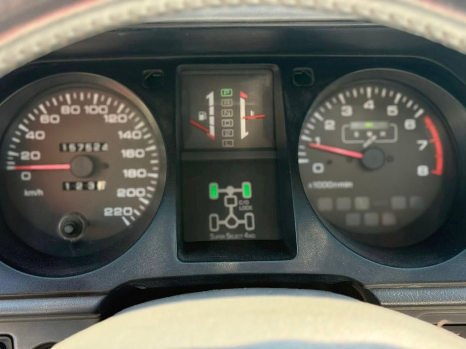 MITSUBISHI MONTERO 3.5 AT 4WD 1999 - Imagen 11 de 17
