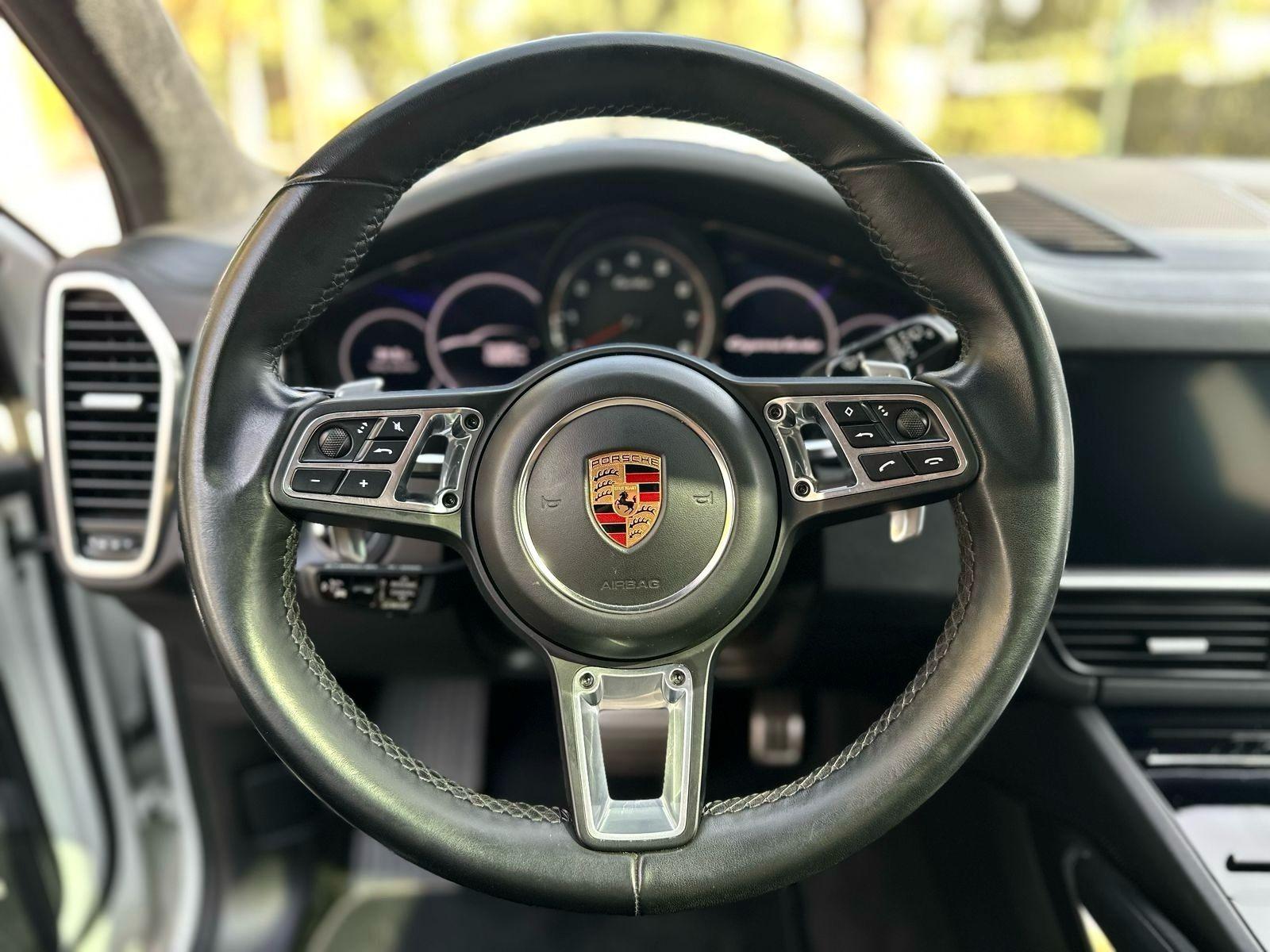 PORSCHE CAYENNE TURBO 2019 - Imagen 8 de 17