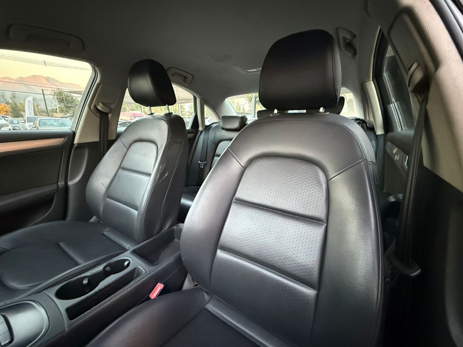 AUDI A4 1.8T MULTITRONIC 2010 - Imagen 15 de 17