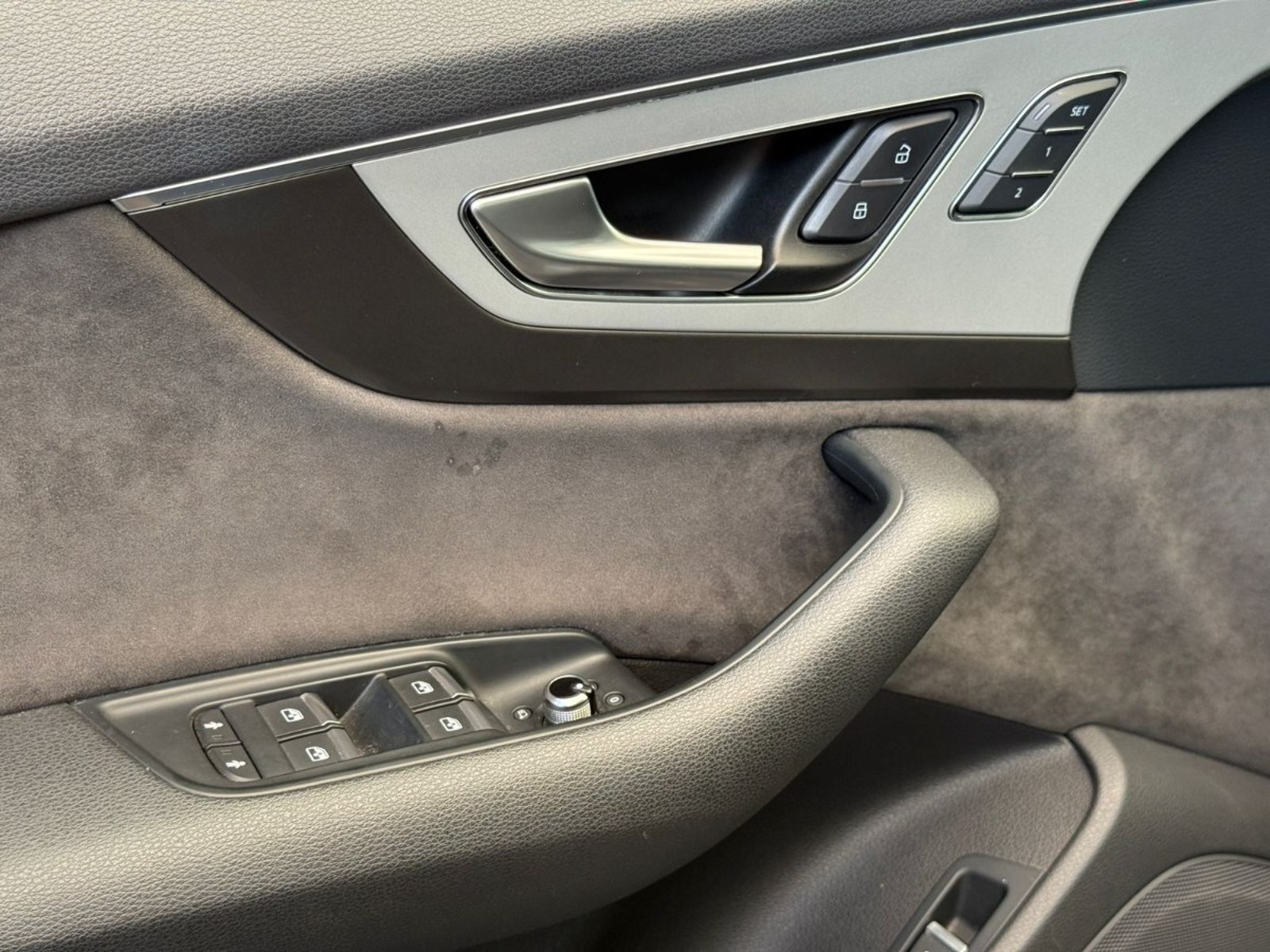 Audi Q7 55 TFSI 3.0 QUATTRO 2019 - Imagen 16 de 20