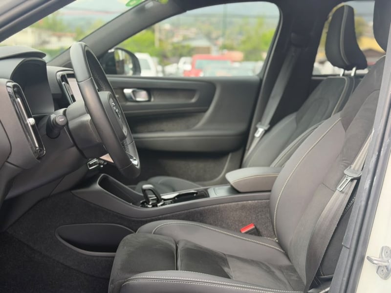 Volvo XC40 P8 RECHARGE AWD 2024 - Imagen 8 de 20