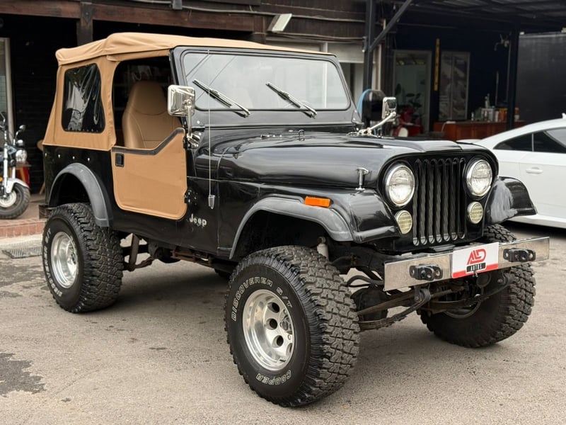 Jeep CJ7 V8 4X4 AUTOMATICO 1978 - Imagen 3 de 11