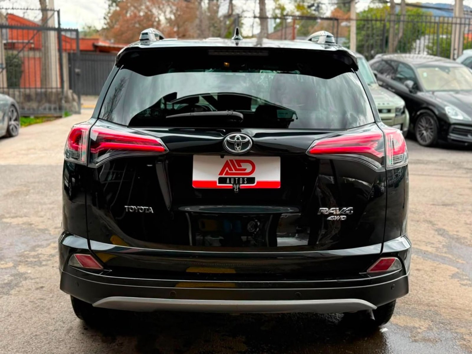 Toyota RAV 4 2.5 AT 4X4 2018 - Foto 5 de 20