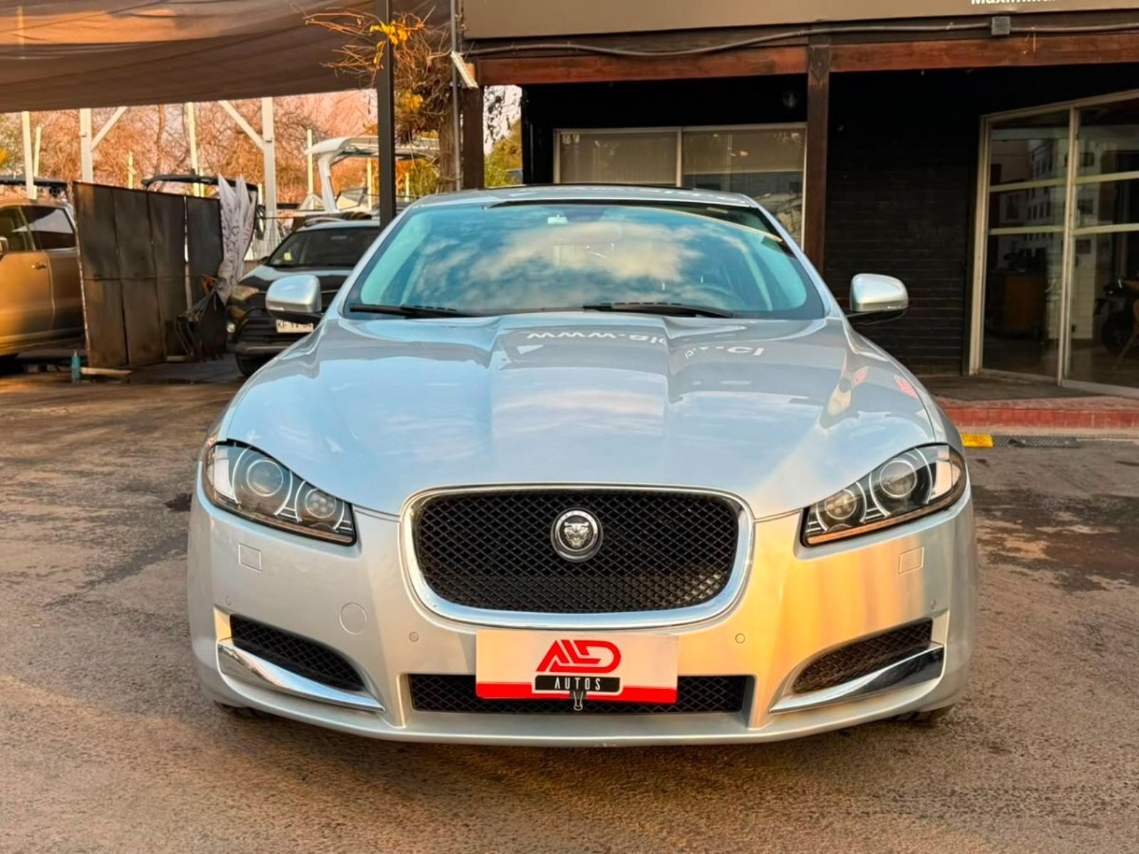 Jaguar XF 30 3.0 DIESEL 2013 - Foto 2 de 19