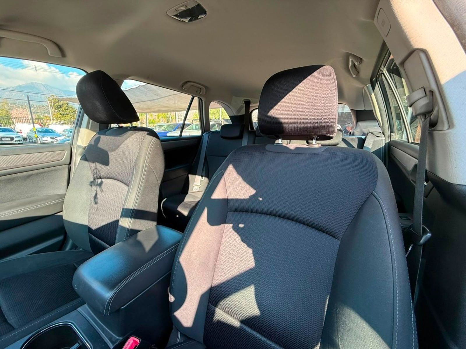 Subaru OUTBACK XS CVT 2.5 AWD 2015 - Imagen 14 de 15