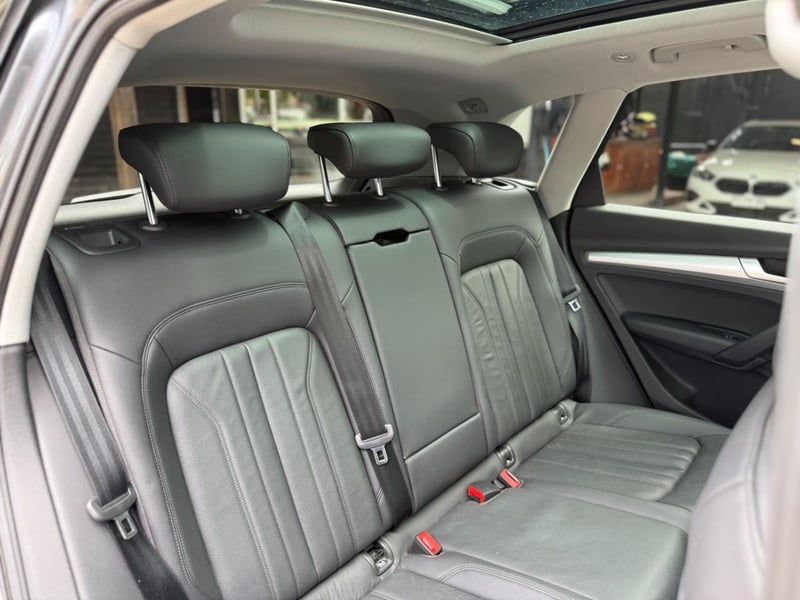 Audi Q5 2.0T QUATTRO 2018 - Imagen 18 de 19