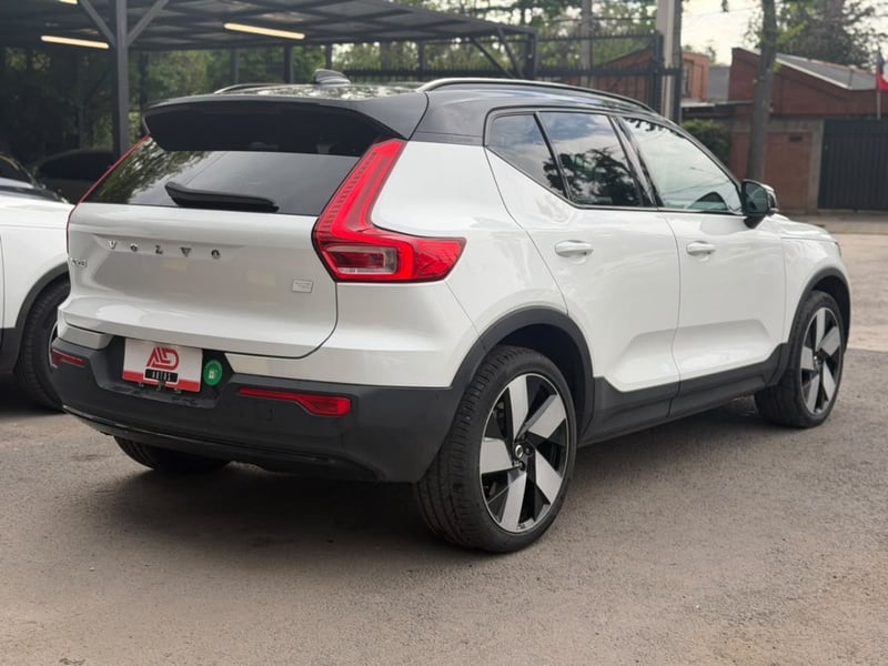 Volvo XC40 P8 RECHARGE AWD 2024 - Imagen 4 de 20