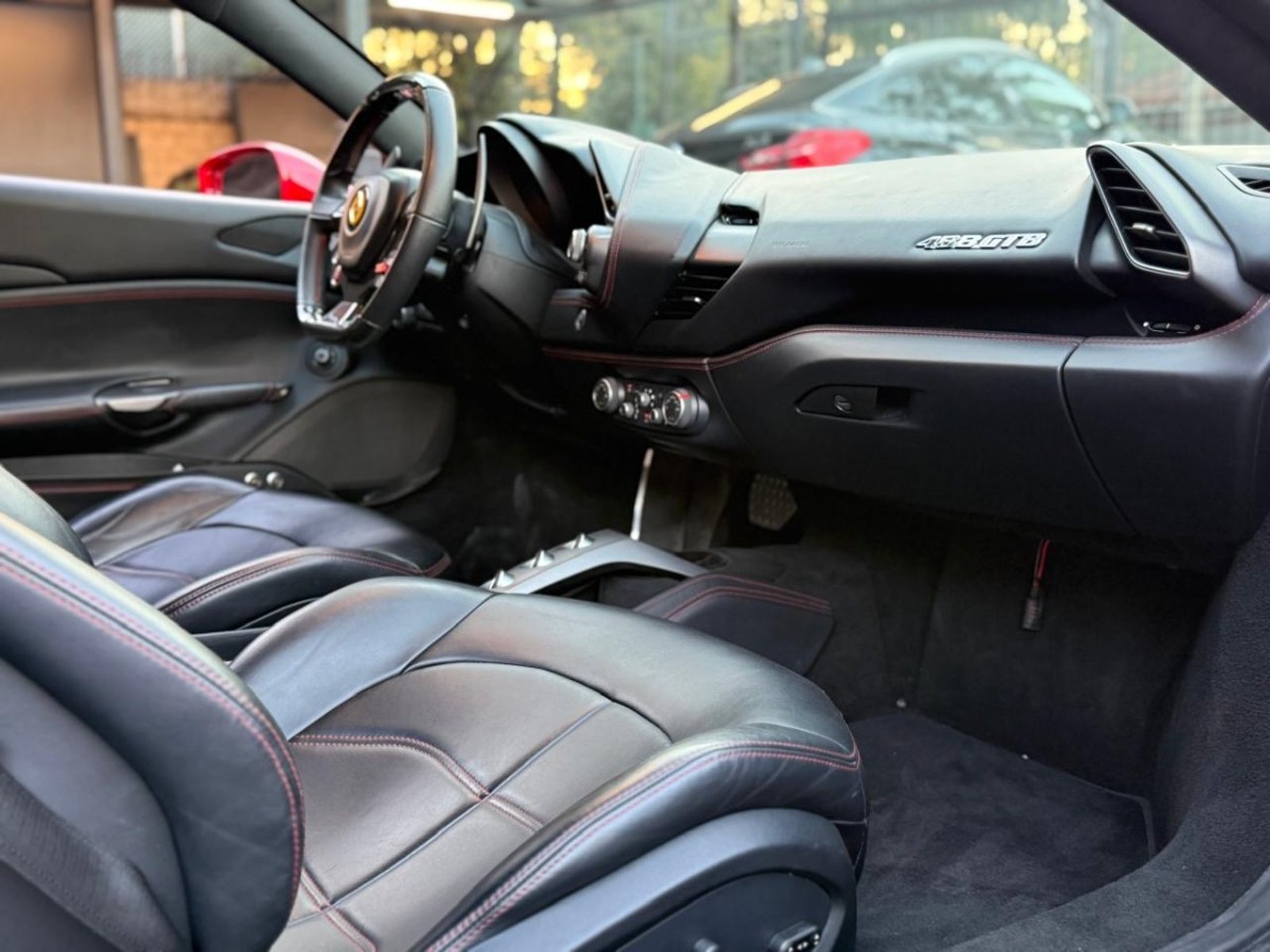 FERRARI 488 GTB 2016 - Imagen 10 de 20