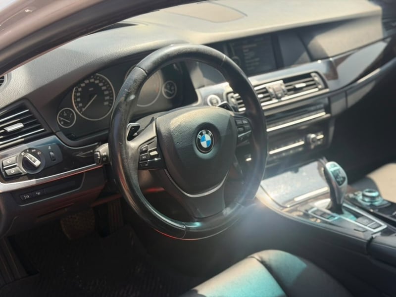 BMW 550 4.4 2011 - Imagen 7 de 20