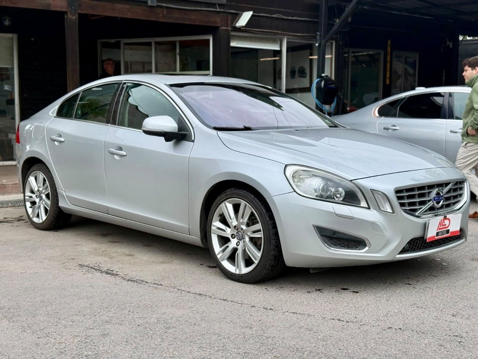 Volvo S60 T6 PLUS AWD 3.0 2011 - Foto 3 de 19