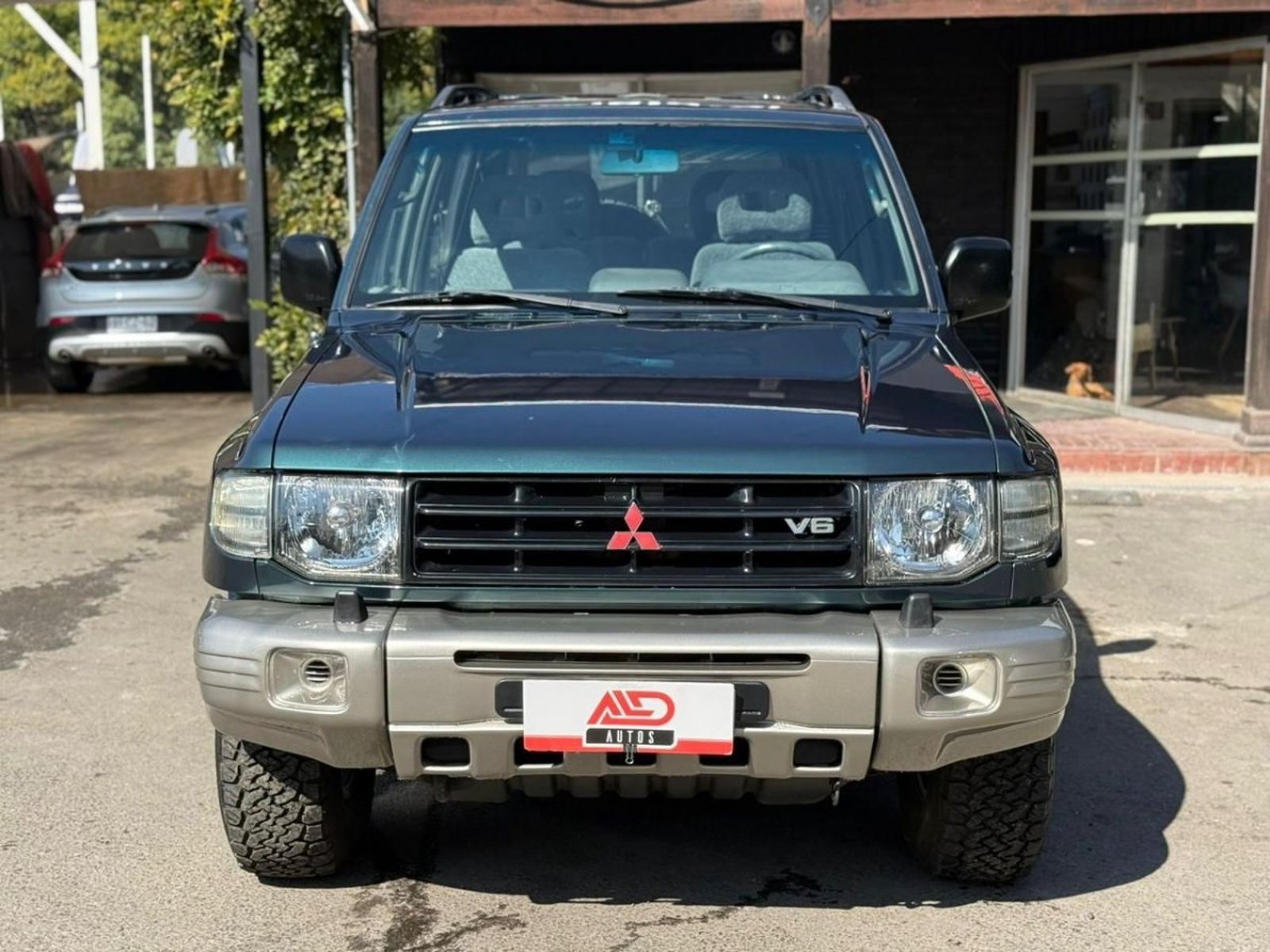 Mitsubishi MONTERO 3.5 CORTO DE COLECCION 1999 - Foto 2 de 17