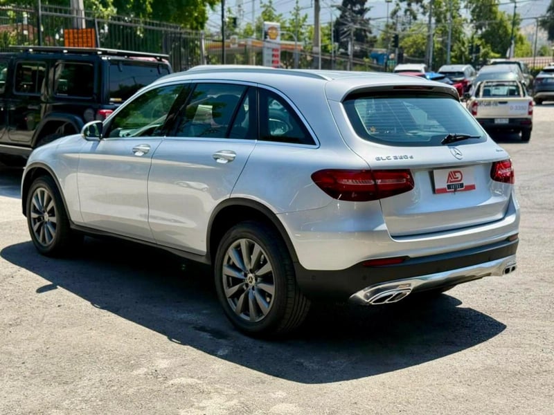 Mercedes-Benz GLC 220D 4MATIC DIESEL 2018 - Imagen 6 de 19