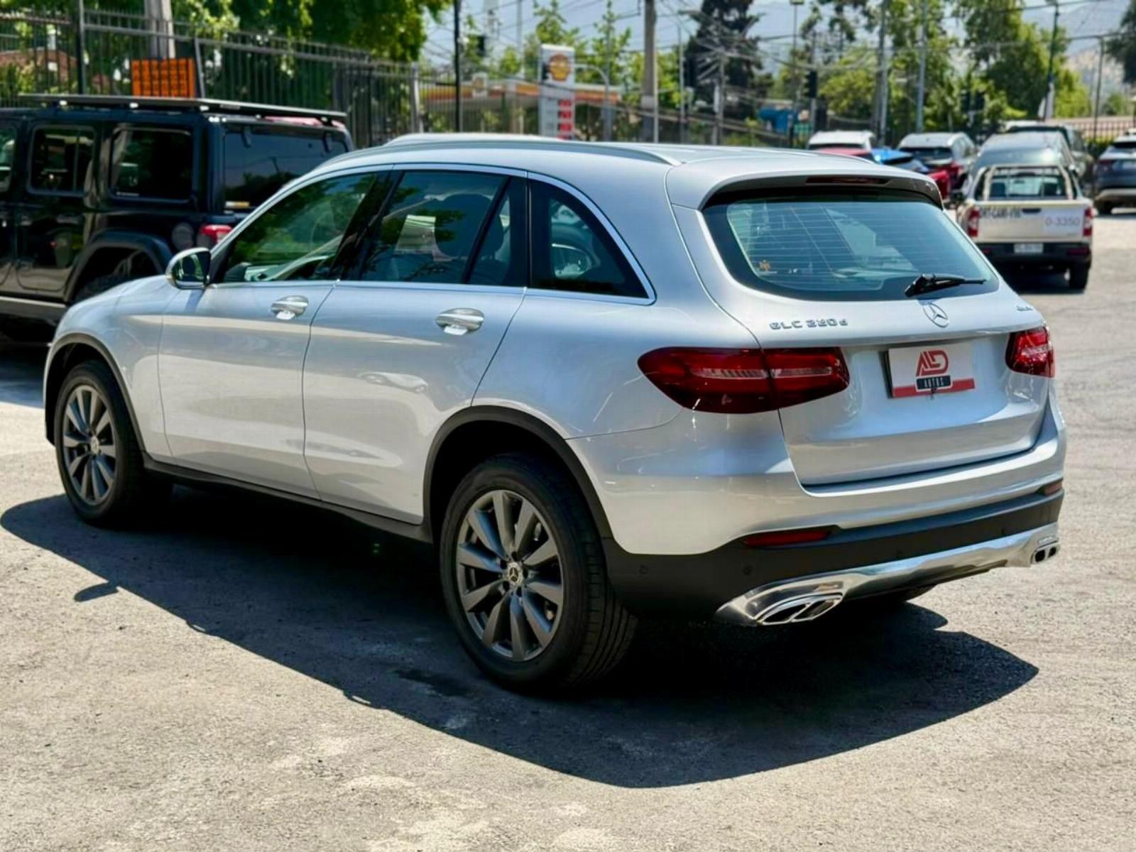 MERCEDES-BENZ GLC 220D 4MATIC 2018 - Imagen 6 de 19