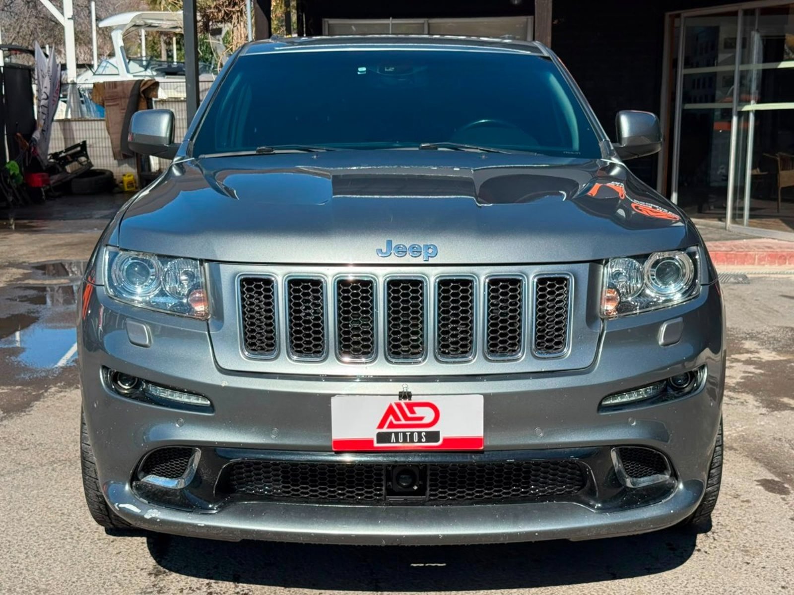 Jeep GRAND CHEROKEE SRT8 6.4 2013 - Foto 2 de 18
