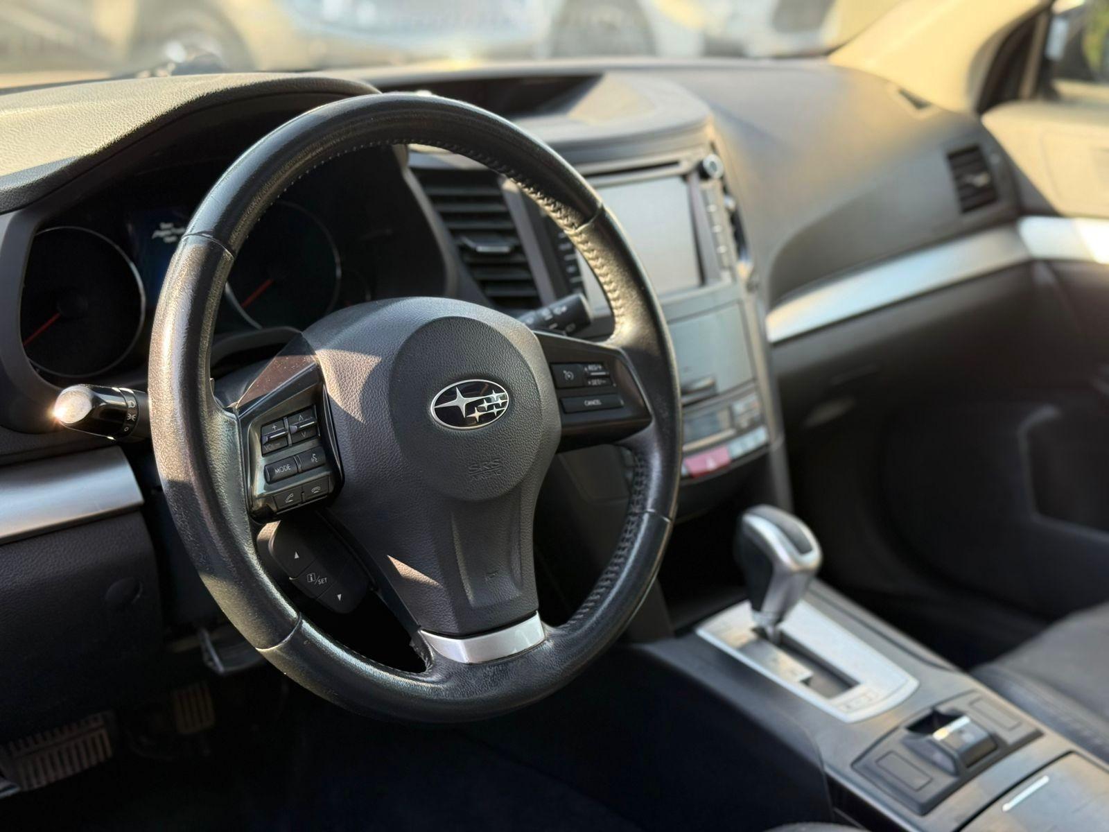 SUBARU OUTBACK LIMITED 2.5 CVT AWD 2013 - Imagen 8 de 20