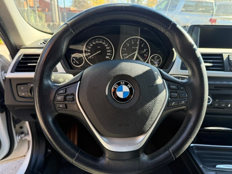 BMW 320 F30 2.0 POCOS KMS 2015 - Imagen 9 de 14