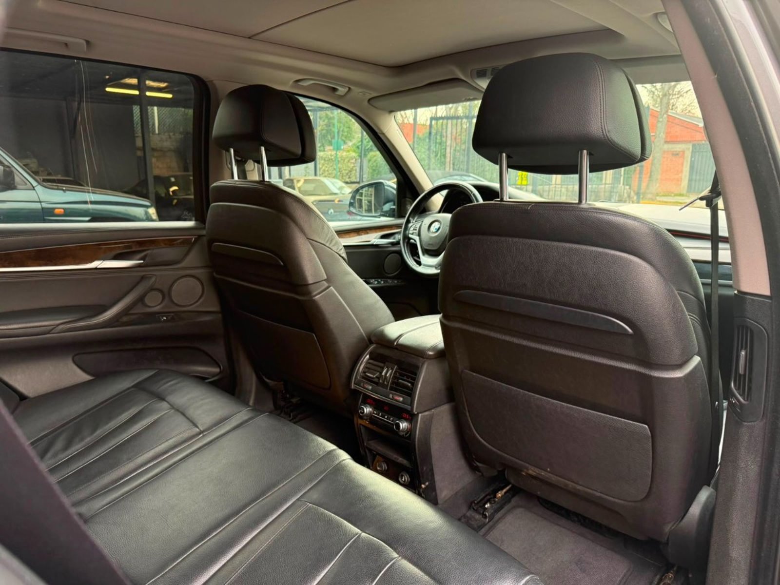 BMW X5 50I XDRIVE 4.4 2016 - Imagen 18 de 18