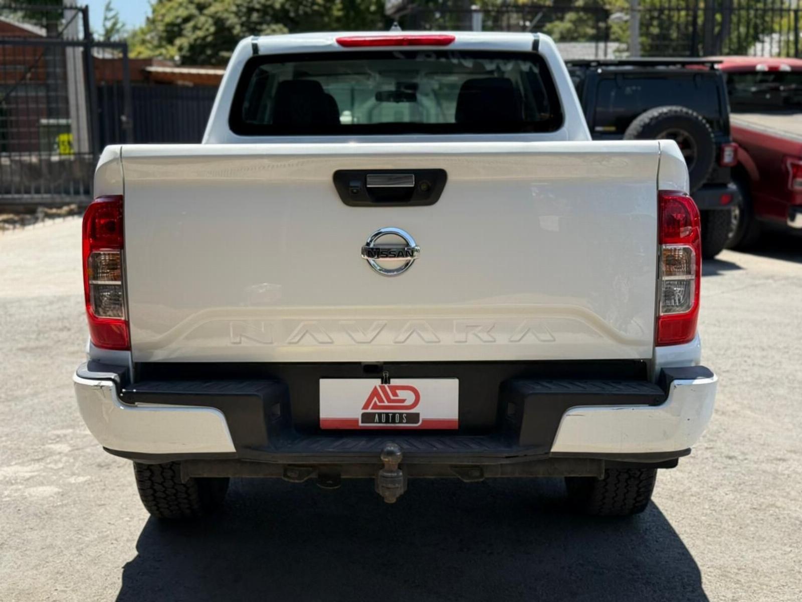 NISSAN NAVARA XE 2.3 AT 4WD 2022 - Imagen 5 de 18