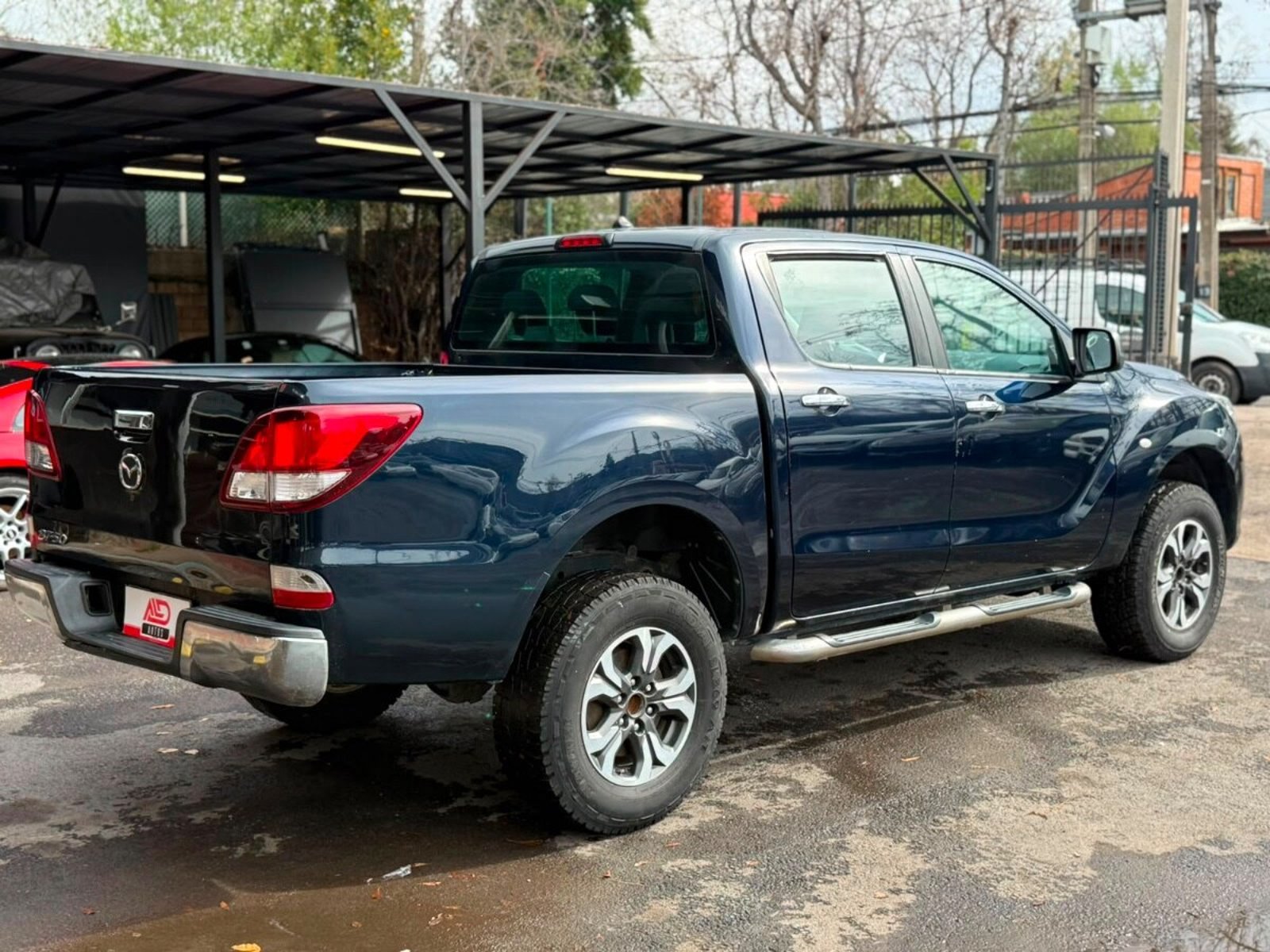 Mazda BT-50 2.2 DIESEL 4X2 MT 2019 - Imagen 4 de 17